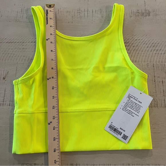 NWT lululemon Ribbed Power Pivot Tank - Picture 6 of 10